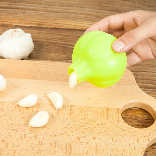Creative Silicone Garlic Peeler Kitchen Utensil Tool